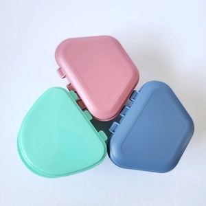 3 blue pink green small containers box ID04